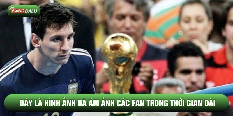 Đây là hình ảnh đã ám ảnh các fan trong thời gian dài